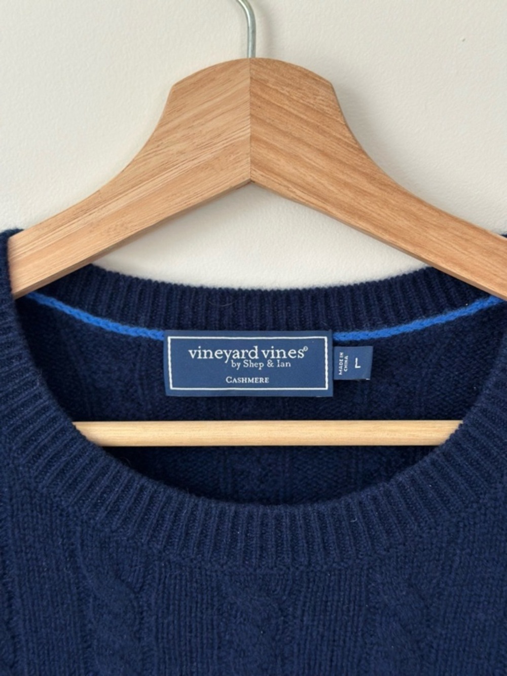 Vineyard Vines Navy Cable-Knit Crewneck Cashmere Sweater - Men's - Picture 3 of 5